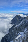 Blick vom Hoher Göll über Nebelmeer im Salzachtal, Nationalpark Berchtesgaden, Berchtesgadener Alpen, Oberbayern, Bayern, Deutschland