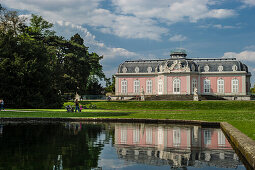 Schloss Benrath, Düsseldorf, Nordrhein-Westfalen, Deutschland