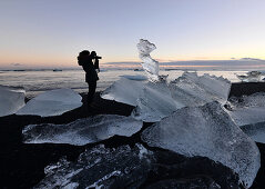 Meeresstrand an der Jökulsa Gletscherlagune im Vatnajökull Nationalpark, Südisland, Island