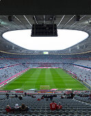 Allianz Arena beim Spiel FC Bayern gegen Schalke 04, München, Bayern, Deutschland