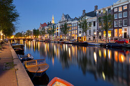 Häuser am Kloveniersburgwal im Abendlicht, Amsterdam, Niederlande