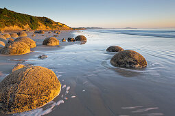 Moeraki Boulders Im Morgenlicht, Otago, Südinsel, Neuseeland