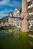 Timber frame houses and fountain, Schiltach, Black Forest, Baden-Wuerttemberg, Germany