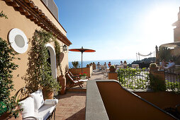 Terasse des Hotel Marulivo, Bed & Breakfast, Pisciotta, Cilento Küste, Provinz Salerno, Kampanien, Italien