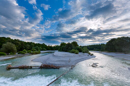 Die Isar am Flaucher, München, Oberbayern, Bayern, Deutschland