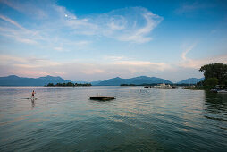 Abendstimmung bei Gstadt, Chiemsee, Chiemgau, Oberbayern, Bayern, Deutschland