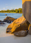 Strand mit Granitfelsen, Anse Source d'Argent, Anse Union, La Digue Island, Seychellen
