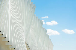 Hochgeschwindigkeitsbahnhof Mediopadana, Architekt Santiago Calatrava, Reggio nell'Emilia, Provinz Reggio Emilia, Italien