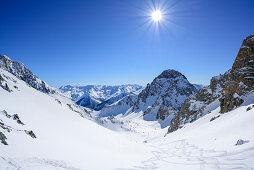 Blick auf La Meyna, Col della Portiola, Valle Maira, Cottische Alpen, Piemont, Italien