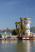 Leuchtturm, Pier 41, Alcatraz,  Fishermans Wharf, San Francisco, Californien, USA