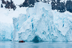 Zodiac dinghy excursion from expedition cruise ship MS Hanseatic (Hapag-Lloyd Cruises) through icy landscape, Paradise Bay (Paradise Harbor), Danco Coast, Graham Land, Antarctica