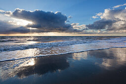 Thunderclouds at western beach, Darss, National Park Vorpommersche Boddenlandschaft, Baltic Sea, Mecklenburg-West Pomerania, Germany