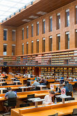 Lesesaal, Sächsische Landesbibliothek (SLUB), wissenschaftliche Bibliothek, TU Dresden, Technische Universität, Studenten, moderne Architektur, Dresden, Sachsen, Deutschland, Europa