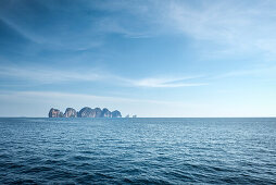 View towards infamous ''the Beach'' island Ko Phi Phi Leh, Phi Phi Islands, Thailand, Southeast Asia