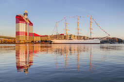 Tower building Skanskaskrapan with Tall Ship Viking in the harbour of Lilla Bommen, Gothenburg, Bohuslän, Västra Götalands län, South Sweden, Sweden, Scandinavia, Northern Europe, Europe