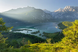 Blick vom Ameisstein über den Almsee, Totes Gebirge, Oberösterreich, Österreich