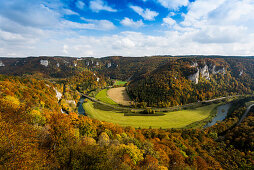 Schloss Wildenstein, Herbst, oberes Donautal, Beuron, Baden-Württemberg, Deutschland