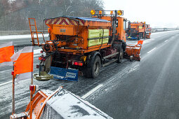 German Autobahn, A 2, Autobahn maintenance workers, winter road clearance, snow plough, motorway, freeway, speed, speed limit, traffic, road conditions, infrastructure, Germany