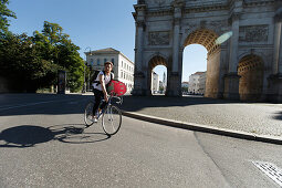 Surfer, Fahrrad, München, Bayern, Deutschland