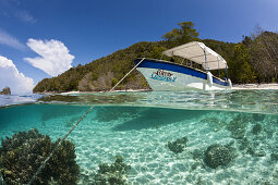 Diving Boat Papua Explorers Resort, Raja Ampat, West Papua, Indonesia