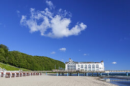 Seebrücke im Ostseebad Sellin, Insel Rügen, Ostseeküste, Vorpommern, Mecklenburg-Vorpommern, Norddeutschland, Deutschland, Europa