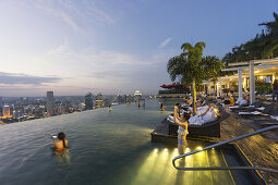 Marina Bay Sands, Infinity Pool, Roof Terasse, Selfies, Marina Bay, Singapur, Singapur, Südasien