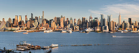 Blick nach Manhatten vom Hamilton Park, Hudson River, Jersey City, New Jersey, USA