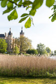 Schweriner Schloss mit Residenzensemble, Schweriner Innensee, Landeshauptstadt, Schwerin, Mecklenburgische Seen, Mecklenburgisches Seenland, Mecklenburg-Vorpommern, Deutschland, Europa