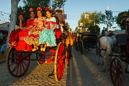 Horse carriage at the Feria de Abril, Seville Fair, spring festival, Sevilla, Seville, Andalucia, Spain, Europe