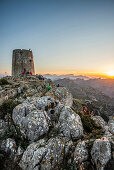 Sonnenuntergang, Wachturm Talaia d’Albercutx, Kap Formentor, Port de Pollença, Serra de Tramuntana, Mallorca, Balearen, Spanien