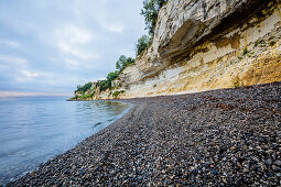 Rock and chalk Cliffs, White Cliffs, UNESCO, World Heritage Site, Stevns Klint, Hojerup Gamle Kirke, church, Baltic Sea, Denmark