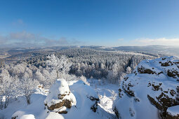 View from Feldstein rock, rock formation „Bruchhauser Steine“, near Olsberg, Rothaarsteig hiking trail, Rothaargebirge, Sauerland region, North Rhine-Westphalia, Germany