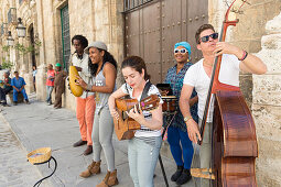 musicians on Plaza Vieja, music, dancing, salsa,  historic town, center, old town, Habana Vieja,  family travel to Cuba, holiday, time-out, adventure, Havana, Cuba, Caribbean island