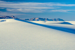 White sand dunes, White Sands National Monument, New Mexico, USA