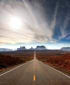 USA; Utah, Hwy 163, 13 mile marker, looking towards Monument Valley, Navajo Tribal park