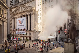 George Washington Statue and view to New York Stock Exchange, smoke coming from the underground on Wall Street, Manhattan, NYC, New York City, United States of America, USA, North America