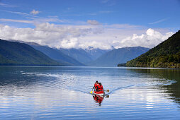 am Lake Rotoroa, Nelson Lakes National Park, Südinsel, Neuseeland