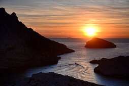 Sonnenuntergang am Cap Croisette bei Marseille, Les Calanques, Provence, Frankreich