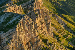 Rock crashes of the Vercors in the first light, from the Grand Veymont, Vercors, Dauphine, Dauphine, Isère, France