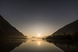 Mondaufgang am Bohinje See, Triglav Nationalpark, Slowenien