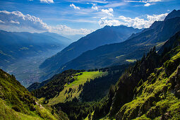 Südtiroler Naturpark Texelgruppe, von der Tauferscharte Blick in das Vinschgau, Südtirol, Italien