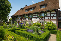 Half-timbered house with cottage garden, Seefelden, Uhldingen, Lake Constance, Baden-Württemberg, Germany