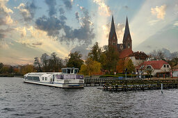 Ruppiner See, Klosterkirche, Neuruppin, Ruppiner Land, Land Brandenburg, Deutschland