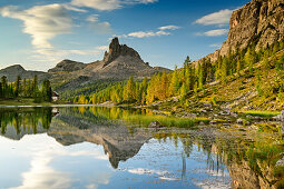 Becco di Mezzodi reflected in Lago di Federa, Lago di Federa, Ampezzaner Dolomites, Dolomites, UNESCO World Natural Heritage Dolomites, Veneto, Veneto, Italy