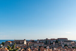 Panoramablick auf die Altstadt von Dubrovnik, Dalmatien, Kroatien.