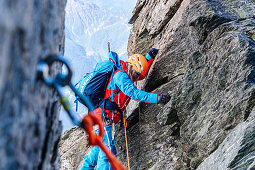  Austria, East Tyrol, Kals, Großglockner, Climbing on the Stüdlgrat 