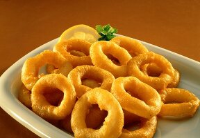 Deep-fried onion rings in batter