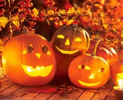 Halloween: hollowed-out pumpkins at night
