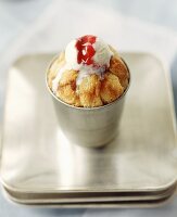 Bread pudding with ice cream