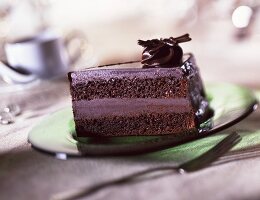 Ein Stück Double Chocolate Cake